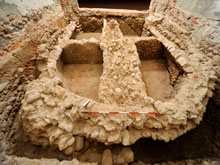 Scavo archeologico in chiesa