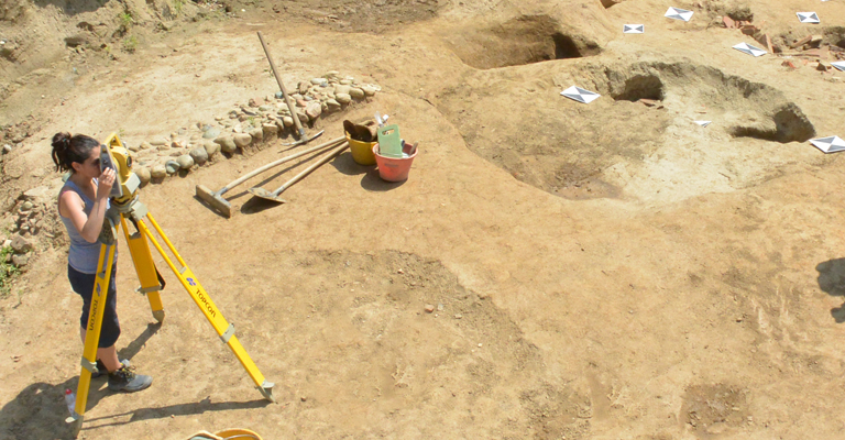 Rilievo archeologico e documentazione sul campo